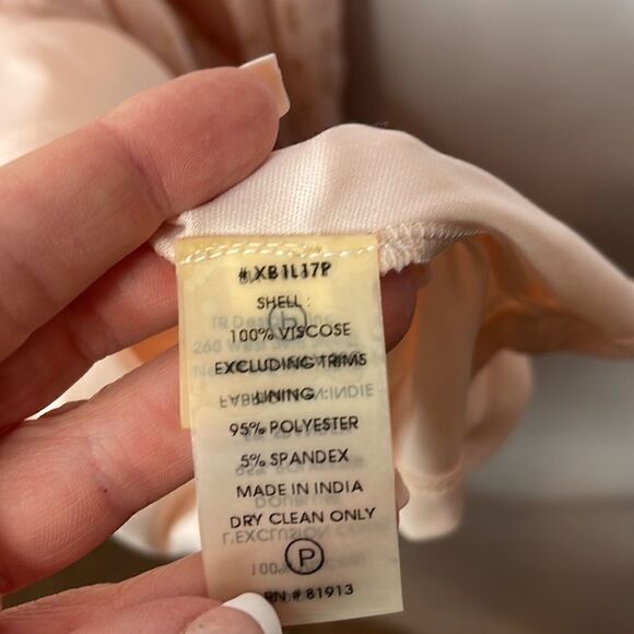 Plenty by Tracy Reece Light Pink and Gold Dress. Size XSP. - Picture 12 of 14